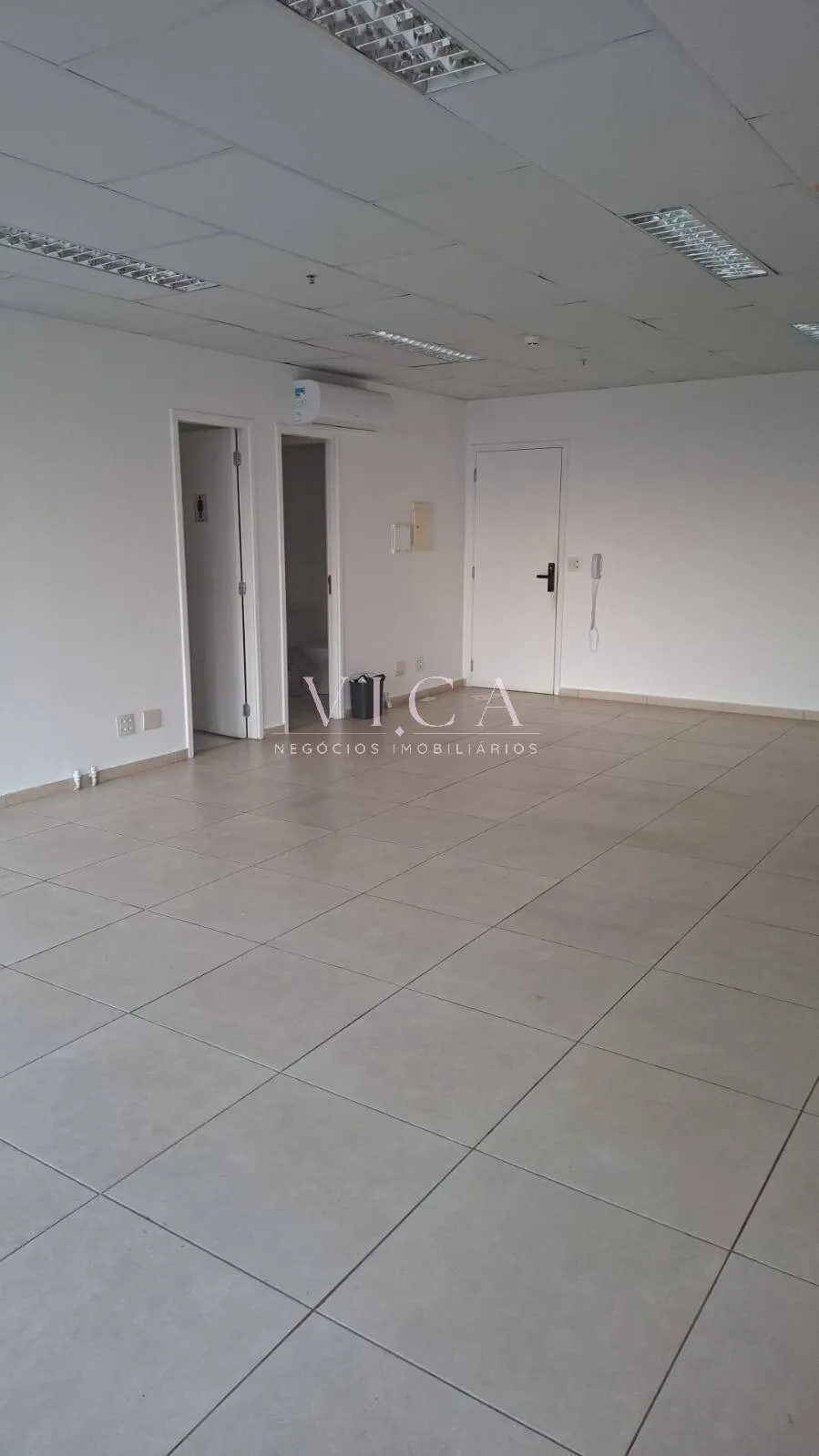 Imagem Sala Com 55m² 1 vaga 2 banheiros - aluguel por R$ 3.500,00 - Alphaville/SP