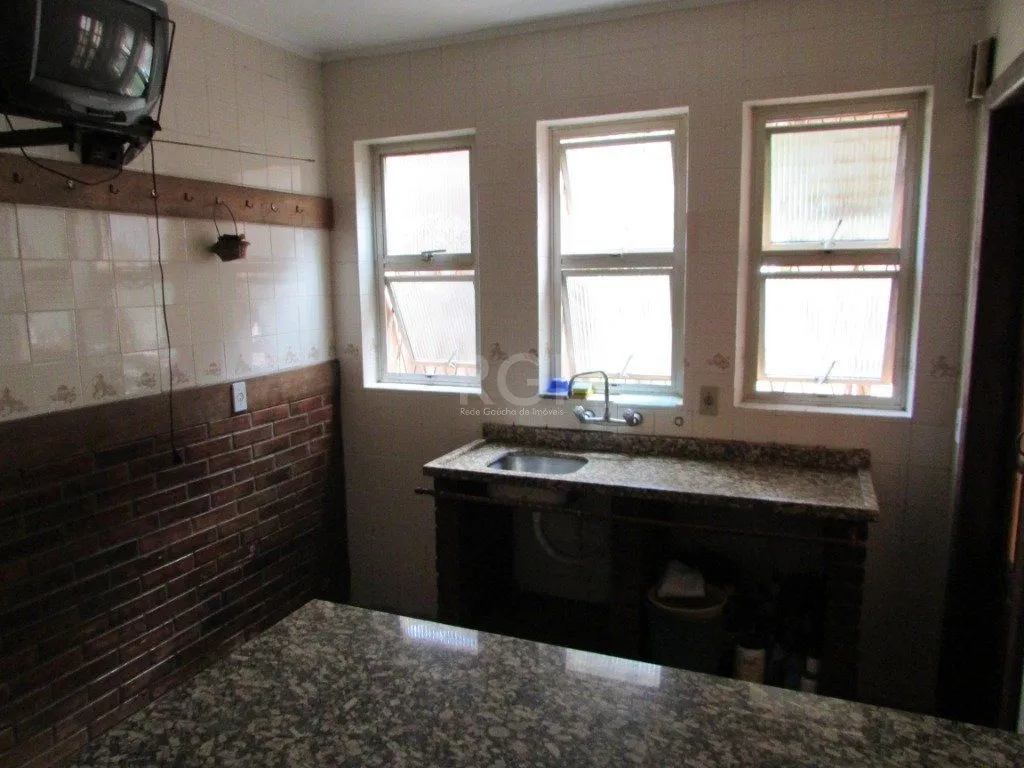 Imagem Casa Condominio para Venda - 200m², 3 dormitórios, sendo 1 suites, 4 vagas - São Lucas
