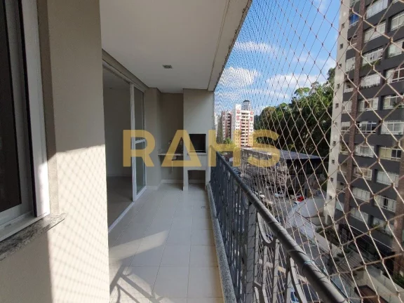 Imagem Ótimo apartamento andar alto, arejado e ótima ventilação com vista para área de preservação p...