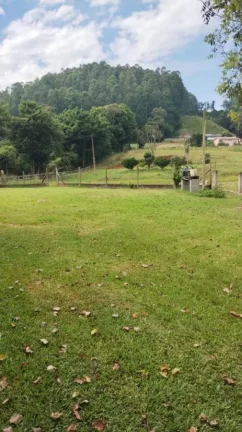 Imagem Casa para Venda em Concórdia, Interior, 2 dormitórios, 2 banheiros