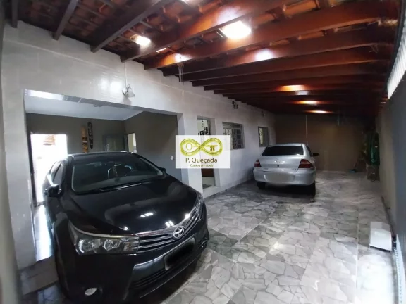 Imagem Casa disponível para venda, com 03 quartos e 02 banheiros!