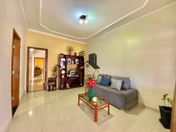 Imagem Casa a Venda 4 Quartos, Bairro João Pinheiro Belo Horizonte MG