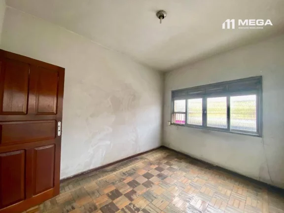 Imagem VENDA - CASA em área comercial com 2 LOJAS e 3 dormitórios à venda, 200 m² por R$ 700.000 - Santana - Cariacica/ES