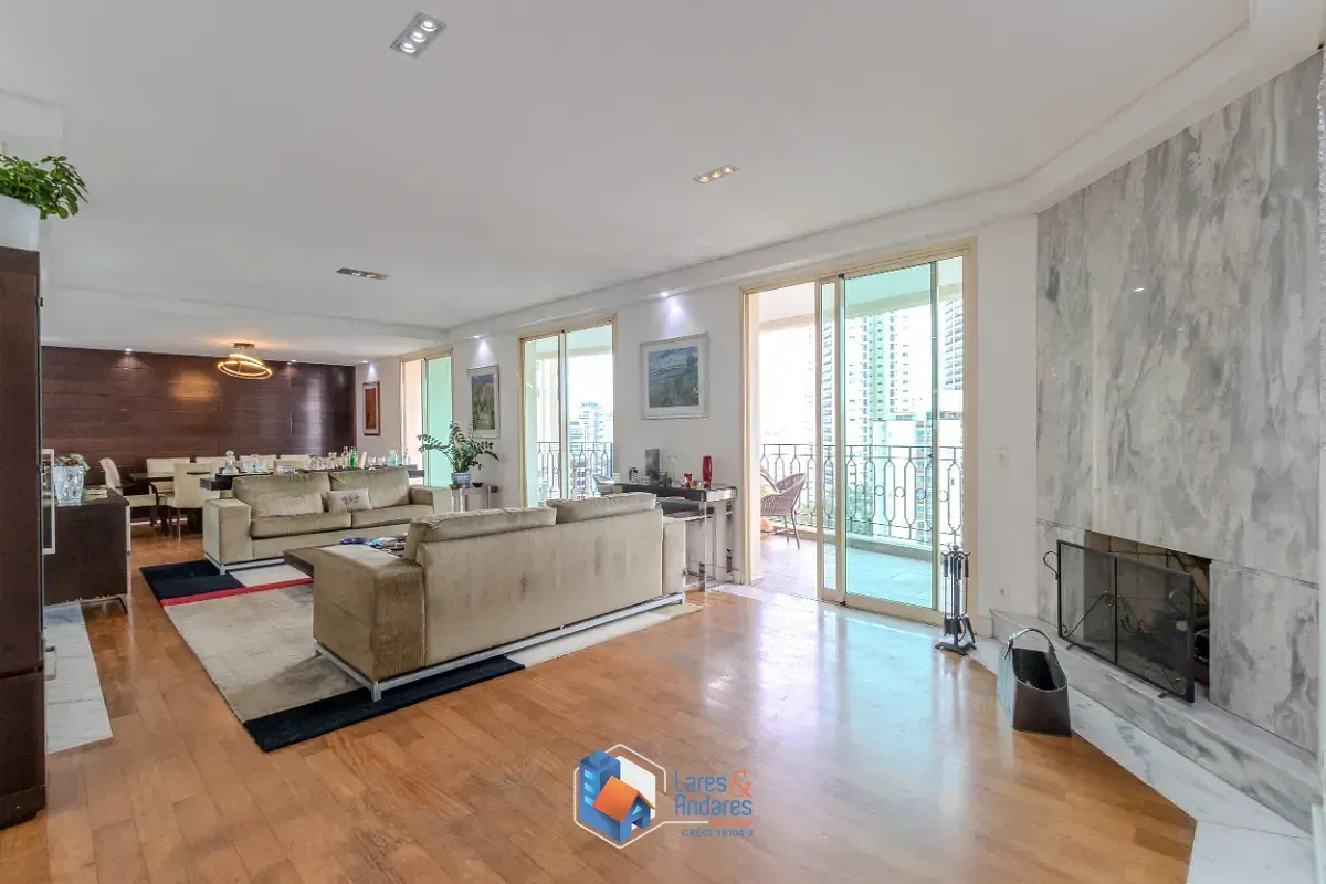 Foto do imóvel Apartamento para venda em Campo Belo com 3 quartos, sendo 3 suítes, 237m² em Rua Álvaro Luís Roberto de Assumpção