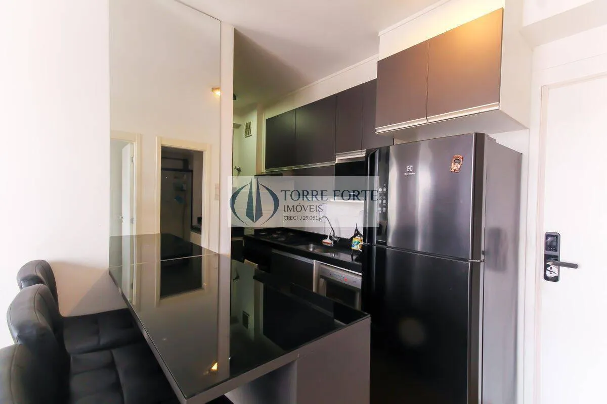 Imagem Lindo Apartamento com 2 Dormitórios, com Planejados Próximo do Metrô Brás