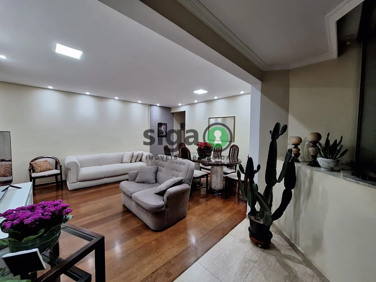 Imagem Vila Suzana co 4 dormitórios, 4 suites