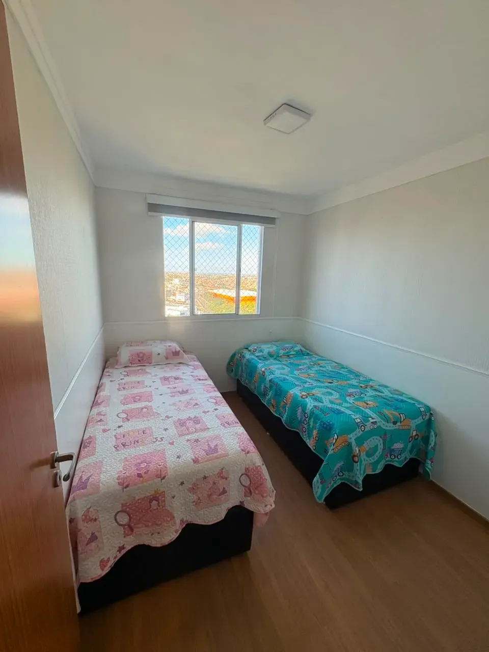 Imagem Apartamento com 2 Quartos à Venda, 42 m² em Vila Canária - Salvador