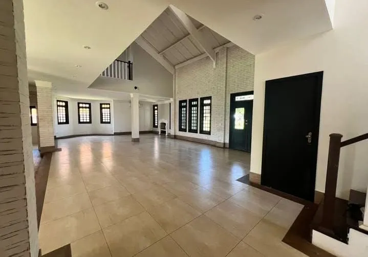 Imagem MEGA OPORTUNIDADE | Casa Alto Padrão no Fazenda Imperial por R$ 2.490.000