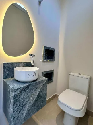 Imagem Linda residência á venda com projeto moderno localizada no bairro São Joaquim.