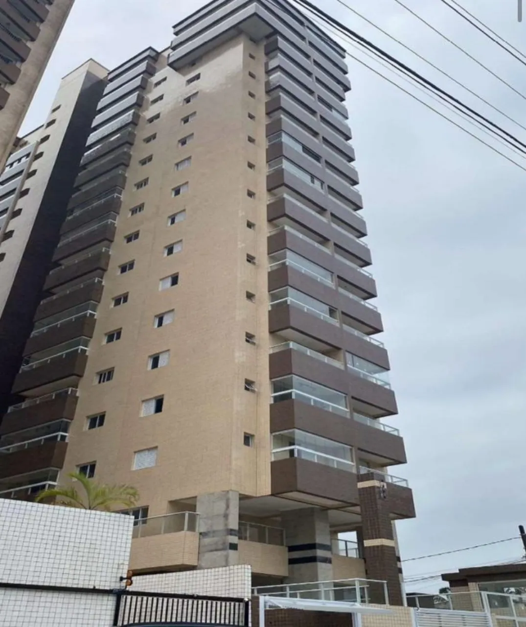 Foto do imóvel Oportunidade única! Apartamento à venda em Praia Grande-SP, Aviação, 1 quarto, 1 sala, 1 banheiro, 1 vaga de garagem, 70m². em AVIAÇÃO, PRAIA GRANDE - SP