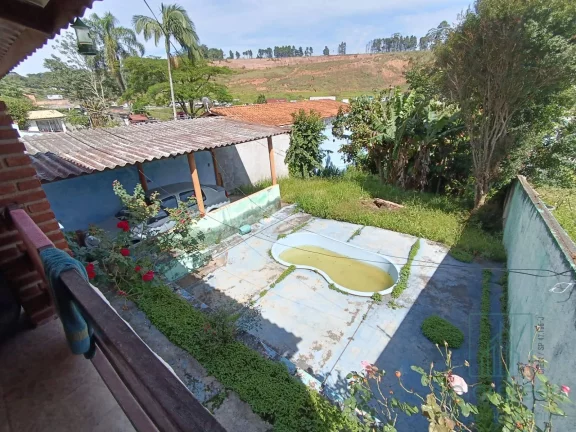 Imagem Casa à Venda em Terra Preta - 445m² de Terreno