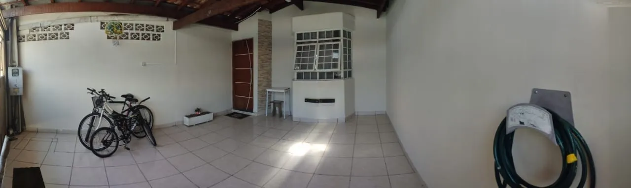 Imagem Casa à venda 2 Quartos, 1 Suite, 2 Vagas, 125M², Triângulo, Pindamonhangaba - SP