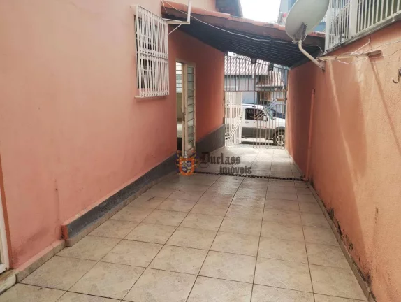 Imagem Casa com 5 dormitórios à venda, 165 m² por R$ 1.450.000,00 - Centro - Extrema/MG