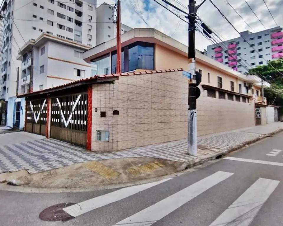 Foto do imóvel CASA COM 130,00 m² - CANTO DO FORTE - PRAIA GRANDE SP em RUA RUI BARBOSA, 51 - CANTO DO FORTE, PRAIA GRANDE - SP