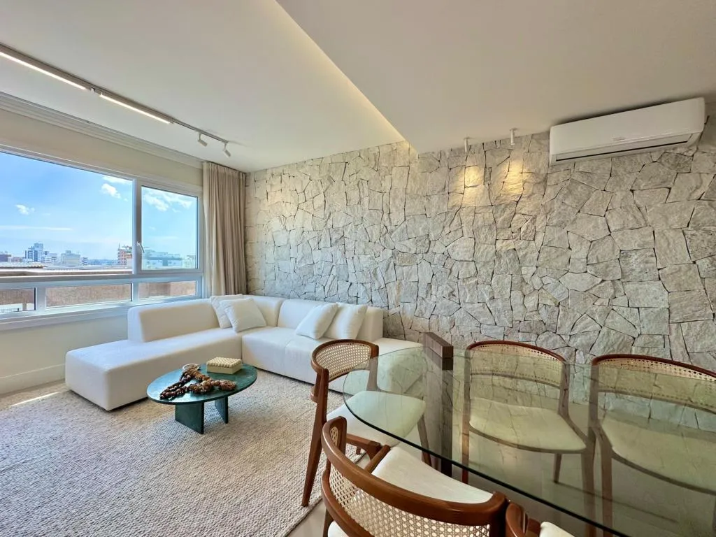 Imagem Apartamento 3 Dormitórios - Bairro Zona Nova