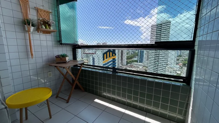 Imagem Lindo Apartamento na Torre!