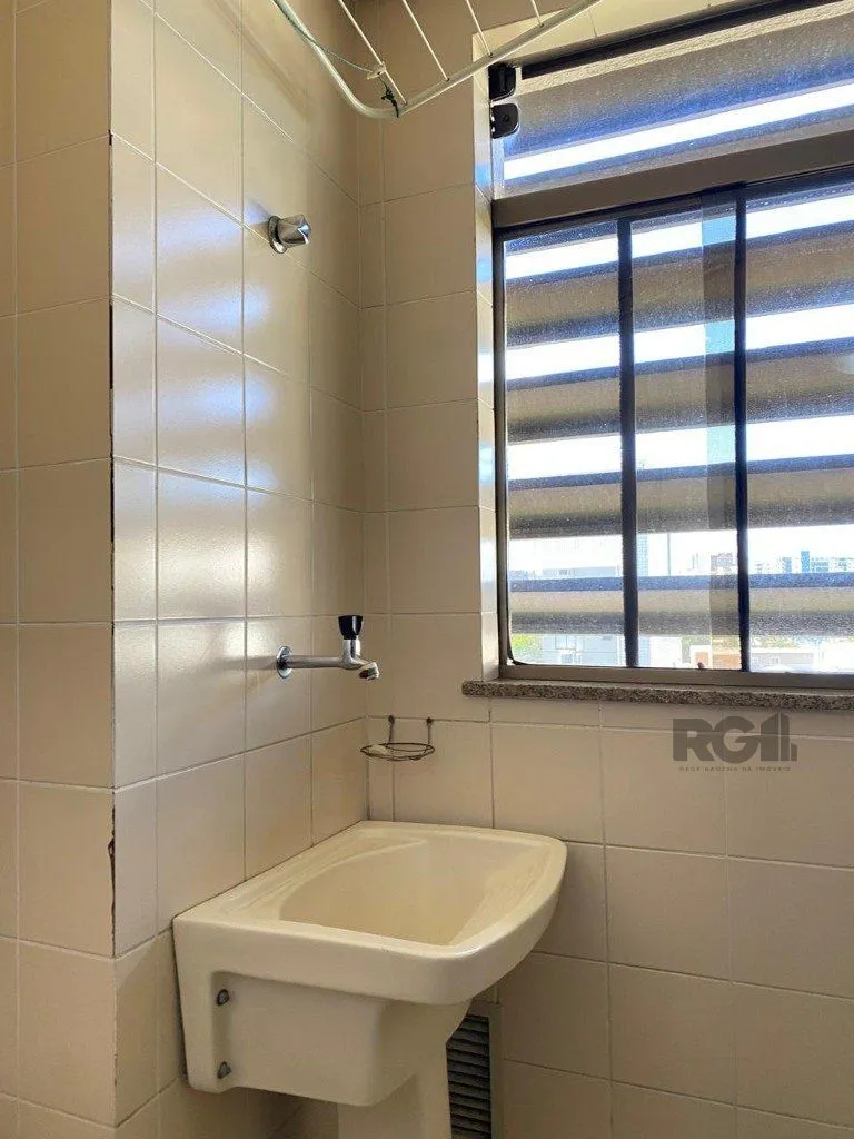 Imagem apartamento - 3 dormitórios - 1 vaga - 79,96 m² - MENINO DEUS