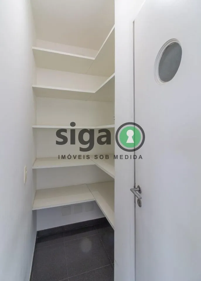 Imagem Oportunidade! Venda de apartamento em Pinheiros com 2 suítes, 2 vagas ,sem mobilia