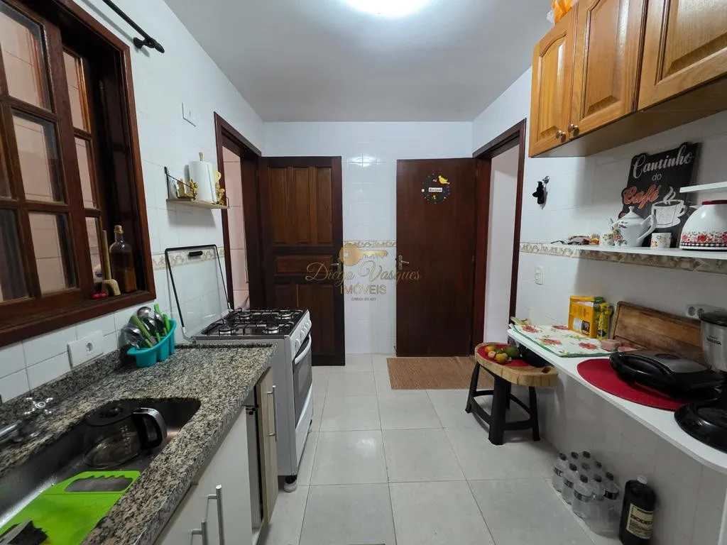 Imagem Casa em Condomínio para Venda em Teresópolis / RJ no bairro Iucas