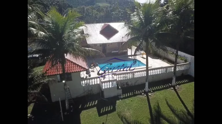 Imagem Chácara com 5 dormitórios à venda, 2400 m² por R$ 1.000.000,00 - Jardim Caju - Pedro de Toledo/SP