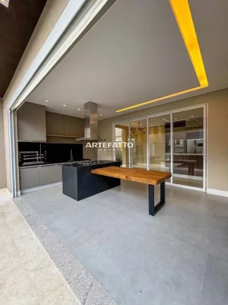 Imagem Casa de condomínio à venda, no Villa Piemonte, , Parque Universitário, com 3 quartos, 216m2