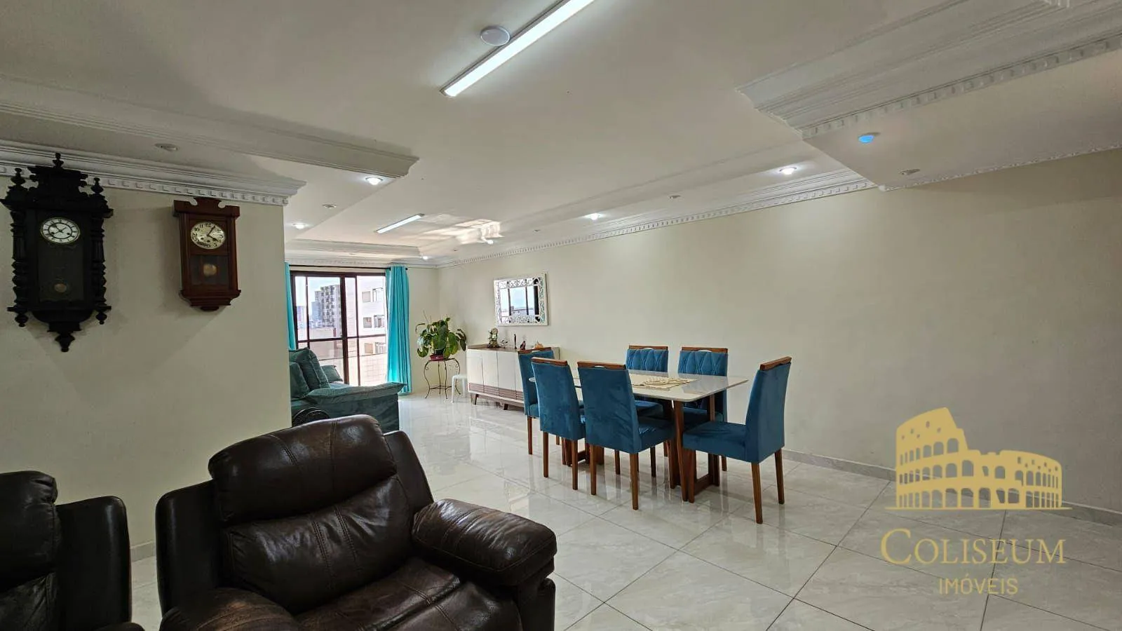 Imagem Apartamento com 3 dormitórios à venda, 148 m² por R$ 650.000,00 - Vila Assunção - Praia Grande/SP