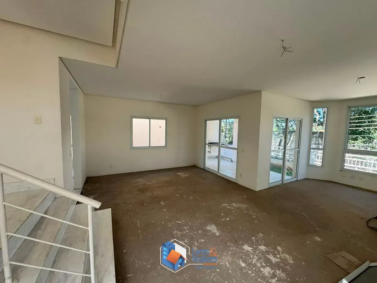 Imagem Casa para venda em Jardim Petrópolis com 3 quartos, sendo 1 suíte, 250m²