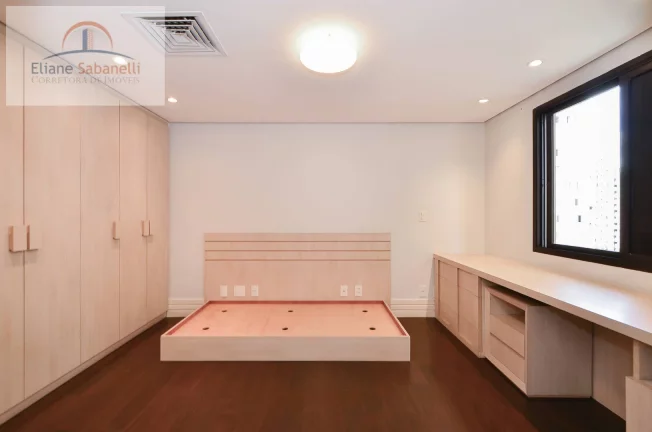 Imagem Apartamento a venda com 4 suítes 314 m² 4 vagas de garagem no Brooklin