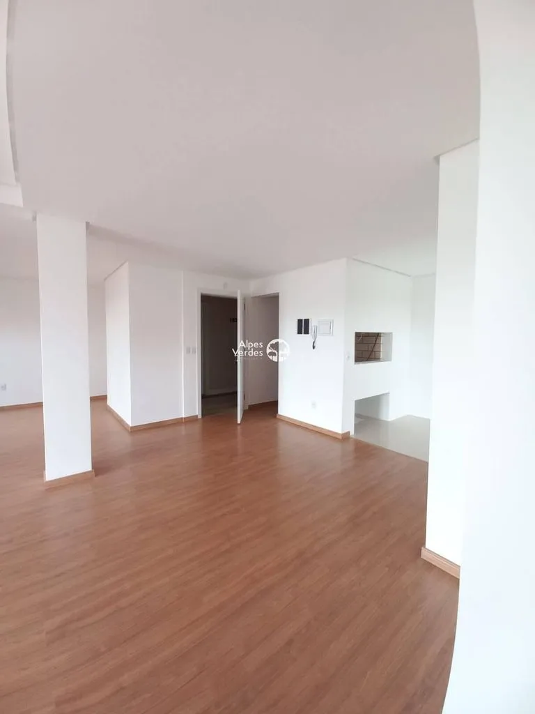 Imagem Vende-se apto próx ao centro de Gramado- 4 Quartos- R$1.730.000,00