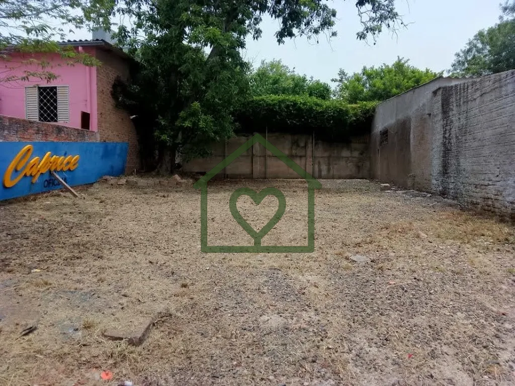 Imagem Oportunidade única! Este terreno de 300m², com 10 metros de frente e 30 metros de fundos, está si...