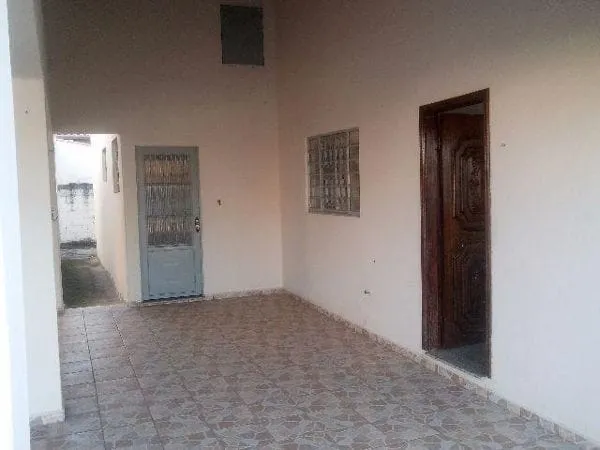 Imagem Casa à venda 3 Quartos, 1 Suite, 6 Vagas, 150M², Conjunto Habitacional Terra dos Ipês II (Fase II), Pindamonhangaba - SP