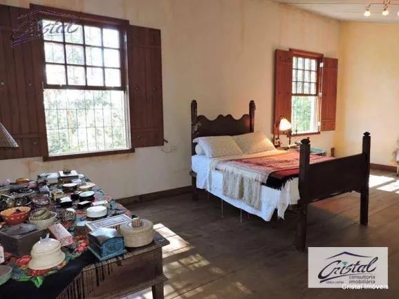 Imagem Casa com 2 quartos / suítes à venda, 415 m² - Vila Real Moinho Velho - Embu das Artes/SP