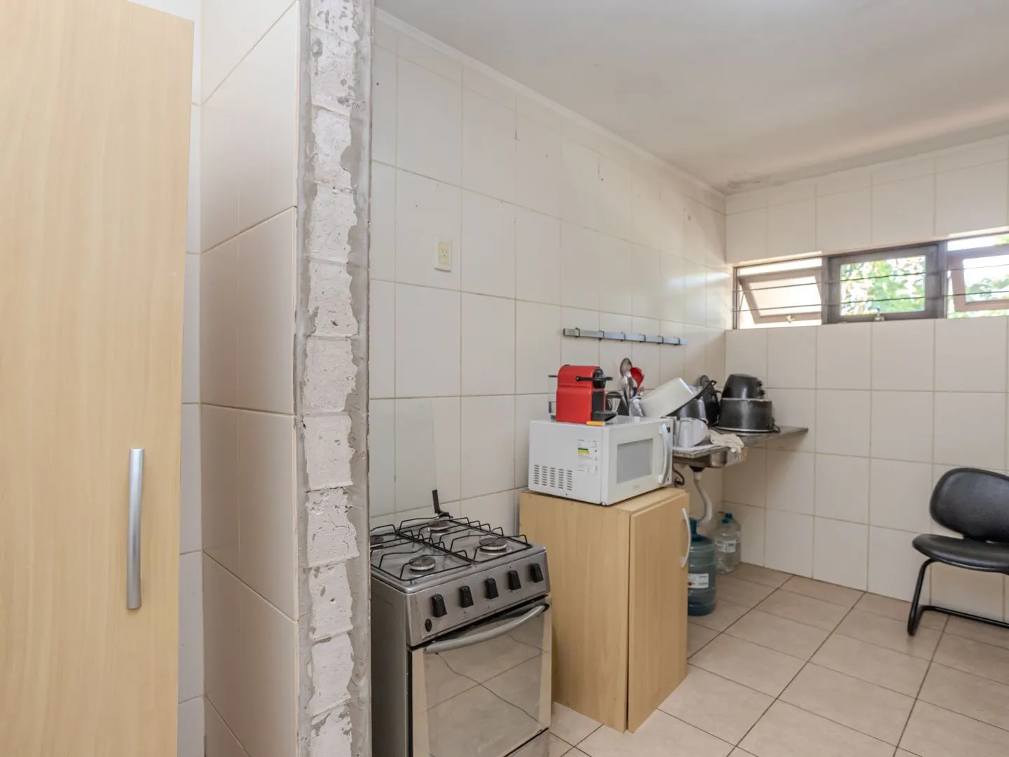 Imagem Casa sobrado no Menino Deus de 3 dormitórios e 3 vagas