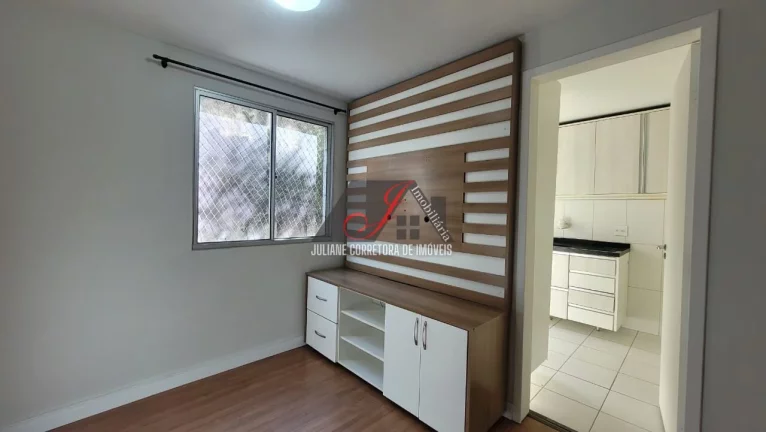 Imagem Apartamento térreo, 02 quartos sendo um suíte, a venda no bairro Portão em Curitiba.