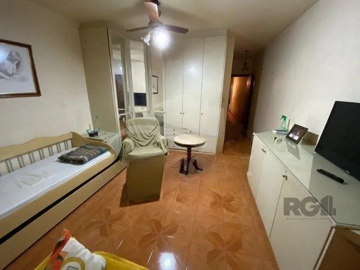 Imagem Sobrado para Venda - 169.4m², 3 dormitórios, sendo 1 suites, Cidade Baixa