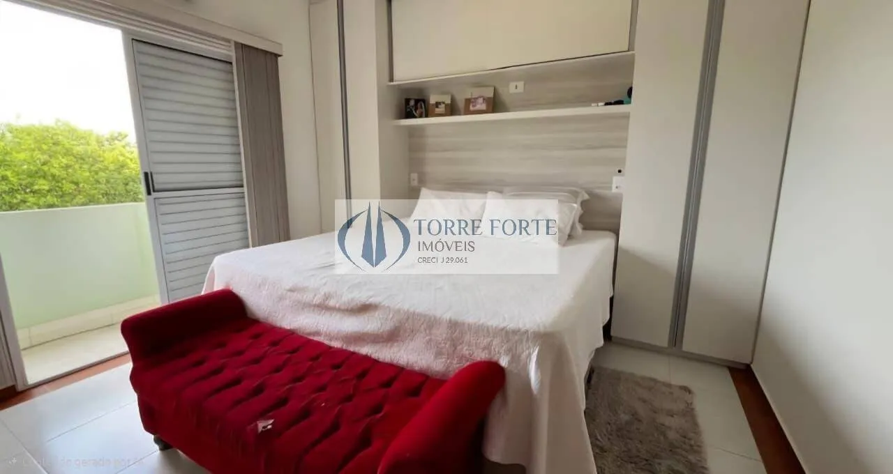 Imagem Lindo sobrado com 134 m², 3 dormitórios, 1 suíte com closet + Ar e piscina