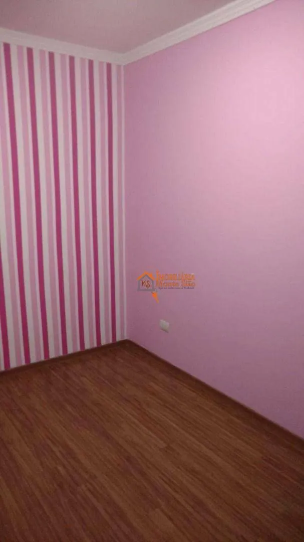 Imagem Sobrado com 3 dormitórios à venda, 203 m² por R$ 700.000,00 - Jardim São João - Guarulhos/SP