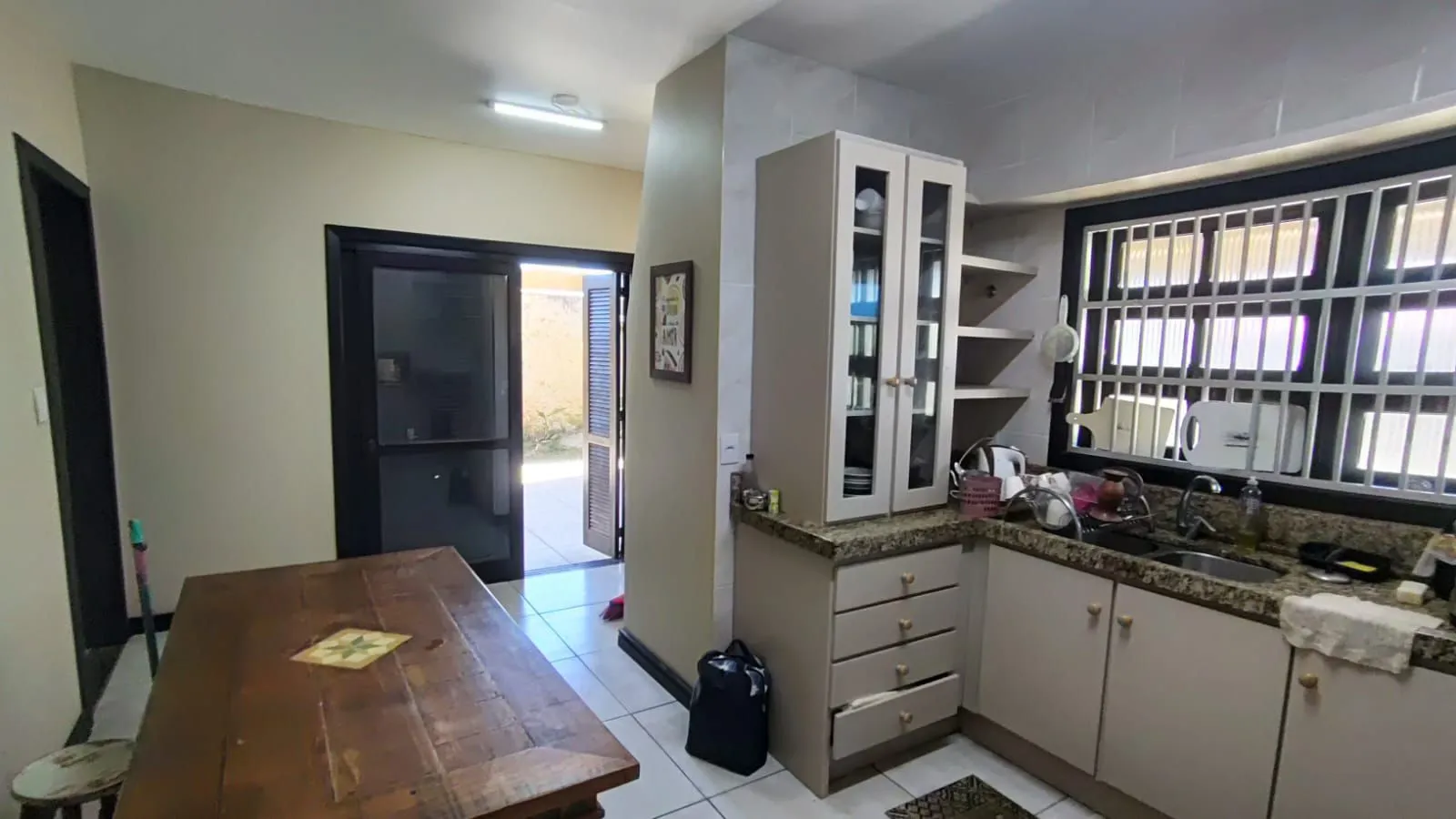 Imagem Excelente casa a Beira Mar cinco suites