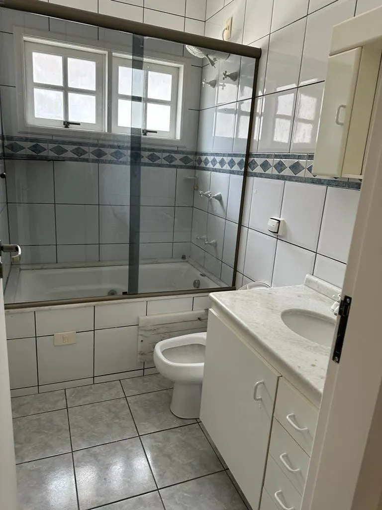 Imagem Casa à venda 4 Quartos, 2 Suites, 4 Vagas, 560M², Taubaté Village, Taubaté - SP | Condominio Taubaté Village