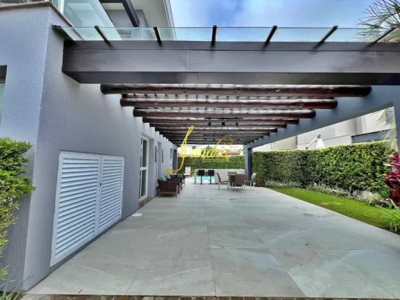 Imagem Belíssimo sobrado Las Dunas mobiliado e decorado piscina aquecida
