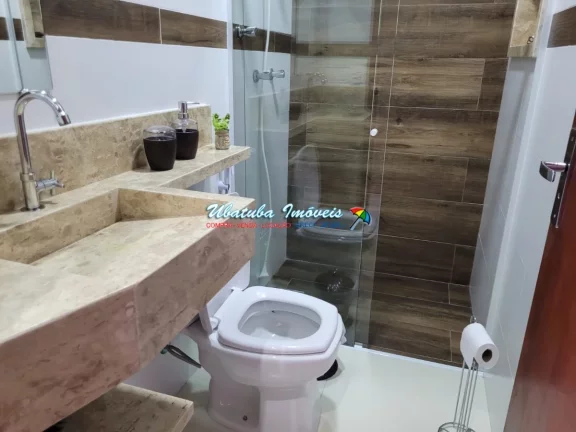 Imagem Linda casa com piscina em condomínio fechado em Ubatuba
