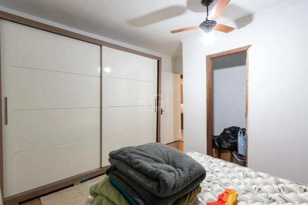 Imagem Casa para Venda - 120m², 4 dormitórios, sendo 1 suites, 3 vagas - Serraria