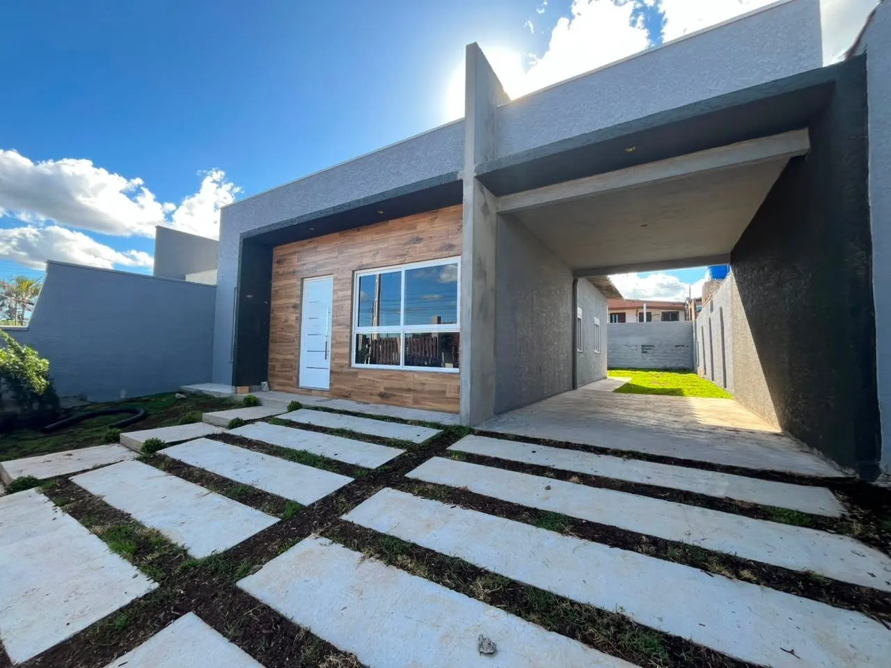 Imagem Casa a venda no bairro Parque Ipiranga - Gravatai