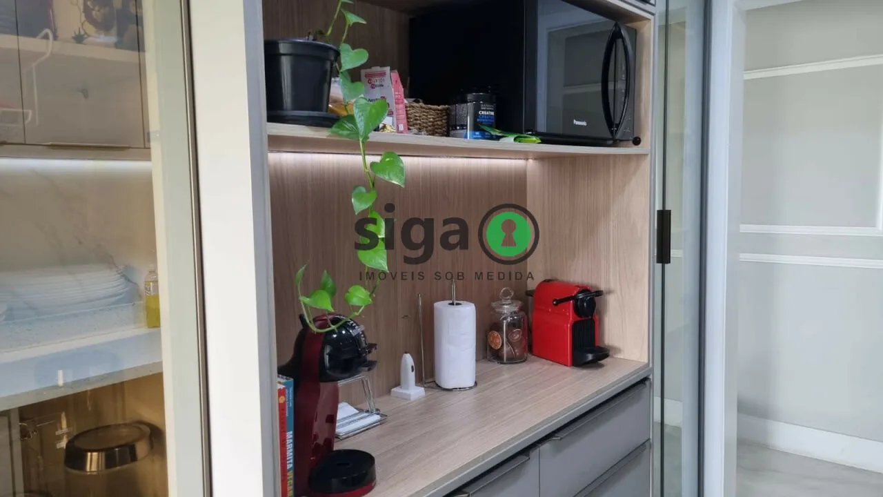 Imagem Apartamento mobiliado com 3 suítes, totalmente reformado e pronto para morar!