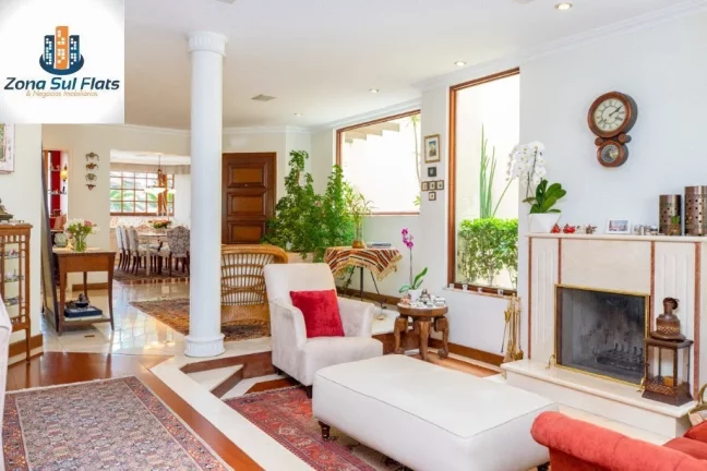 Imagem Casa Alto Padrão à Venda em Pinheiros Com 4 Suítes, 5 Vagas e Piscina Privativa