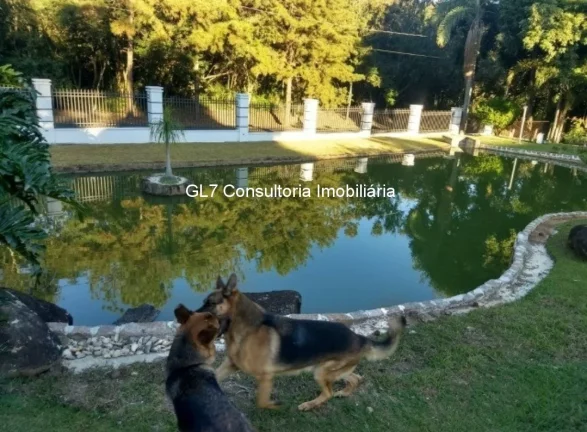 Imagem Charada em condomínio