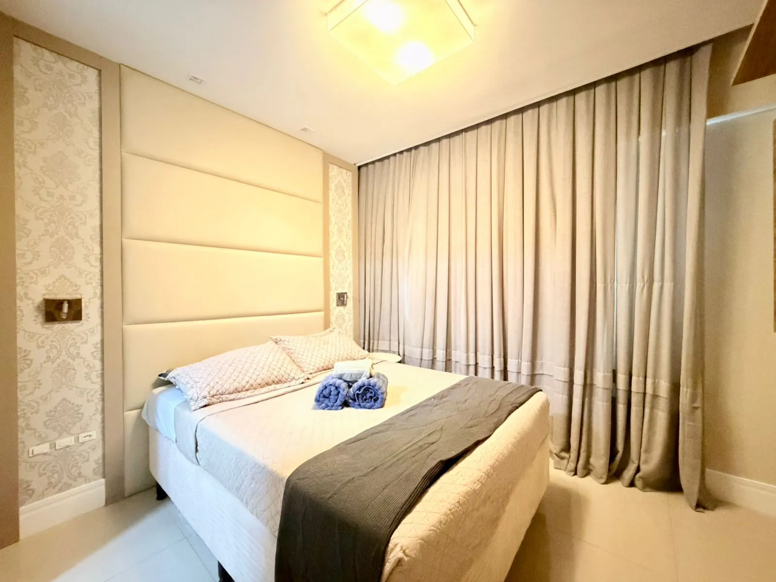 Imagem Apartamento com vista para o mar à venda com 142m2 por R$ 2.500.000,00