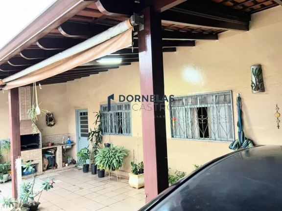 Imagem CASA EM TERRENO DE 200M² QE 32 GUARÁ II OPORTUNIDADE, VALOR ABAIXO DE MERCADO