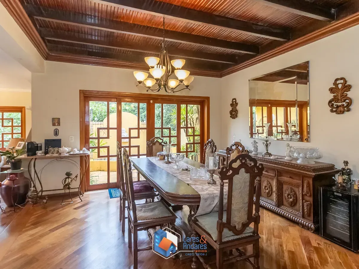 Imagem Casa no condomínio Chácara Vale do Rio Cotia para venda com 4 quartos, sendo 1 suíte, 336m²