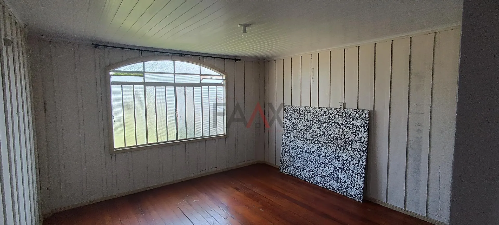 Imagem Casa de madeira com amplo terreno, DOS ESTADOS, GUARAPUAVA - PR